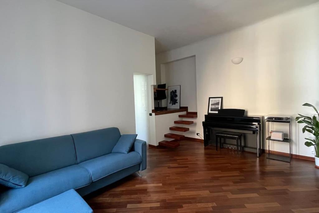 "Iris" Milano Lunigiana In Stazione Centrale Apartment Luaran gambar