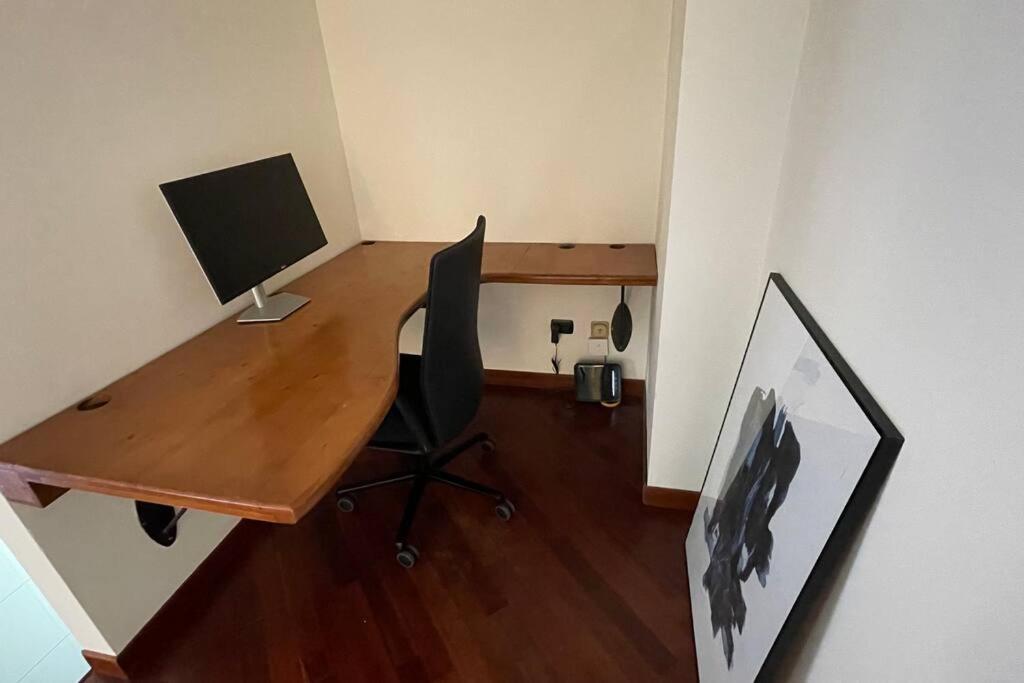 "Iris" Milano Lunigiana In Stazione Centrale Apartment Luaran gambar